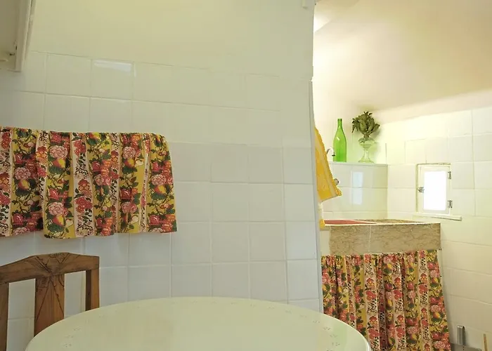 Local In Alfama! Deolinda Home, Amazing View Holiday home Lisbon