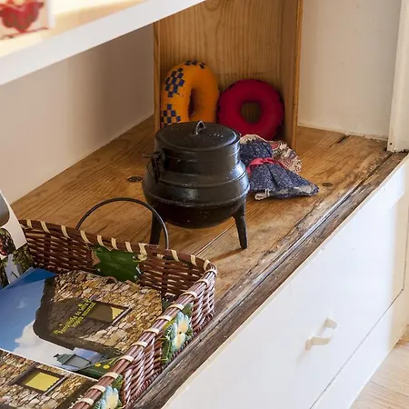 Local In Alfama! Deolinda Home, Amazing View Casa de Férias *